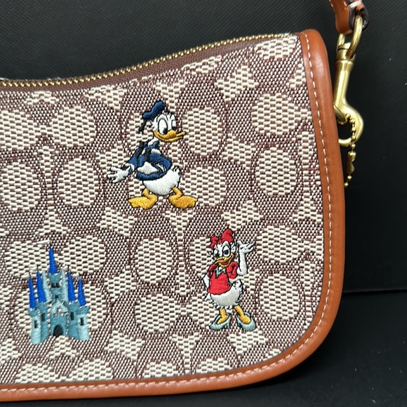 NWT Coach Disney X Coach Swinger Bag In Signature Textile Jacquard Mickey Mouse - Picture 7 of 15
